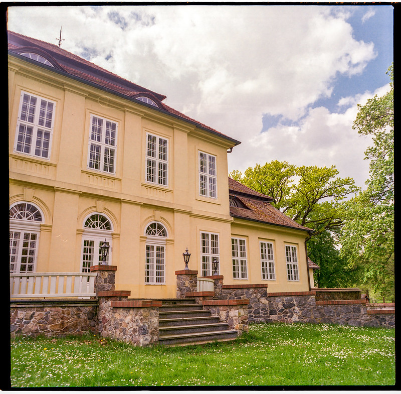 Gutshaus Sauen